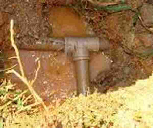 Conserto de Vazamento de Ar em Tubulações por Encanador em Canos Ocultos de Cobre, PEX, PVC e ABS